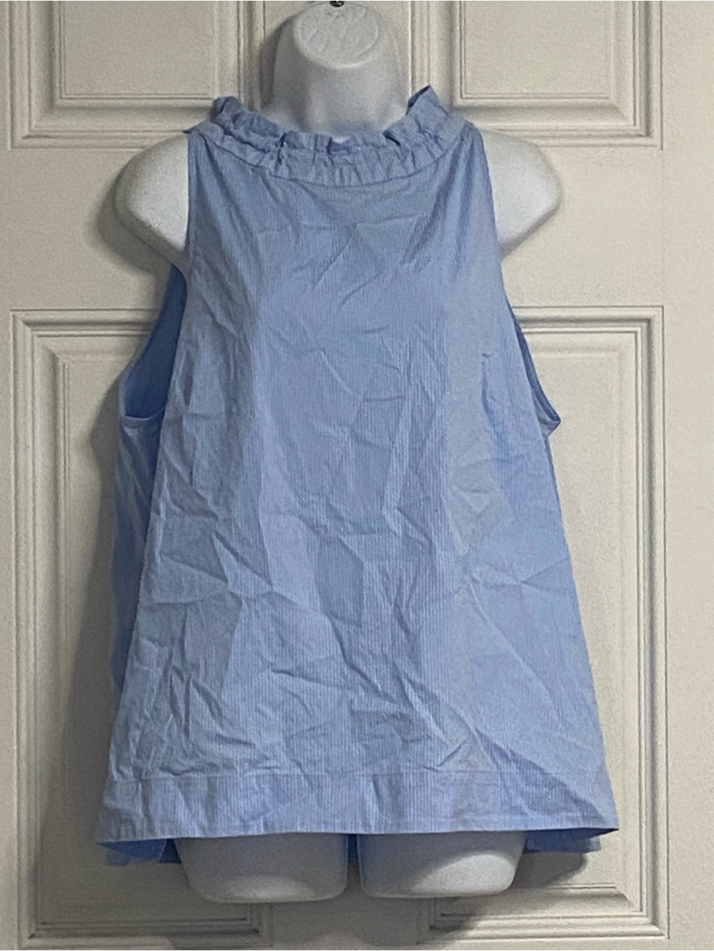 T42- ANN TAYLOR Pinstriped Ruffle Neck Tie-Back Sleeveless Top